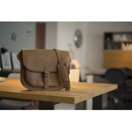 Od ręki Fresh Ciemny Camel inicjały AB (Kopia)
